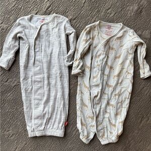 Magnetic Me Newborn Gowns Neutral Stripe & Giraffe Sleep Sack Set of Two, 0-3m